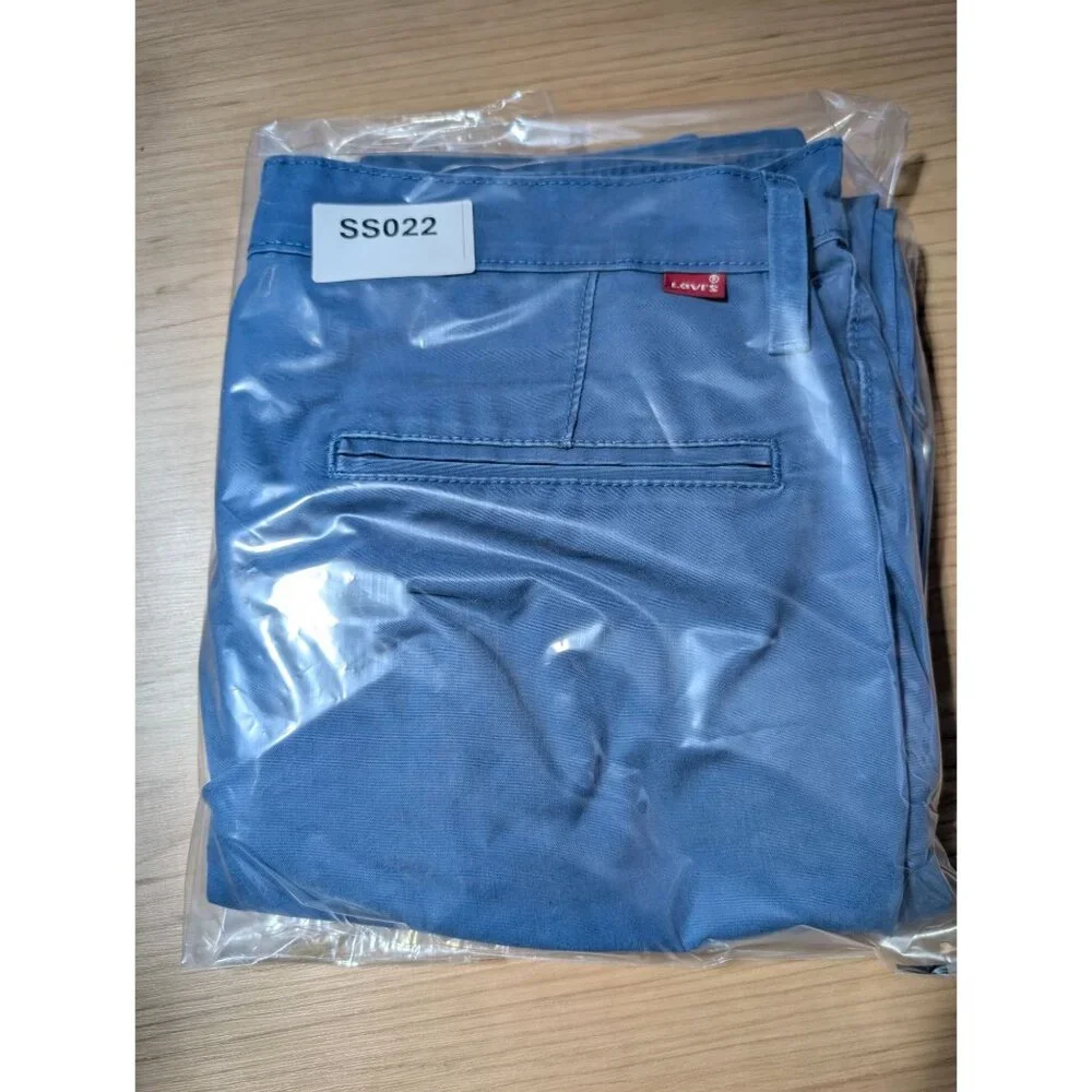 Levis Jeans Mens 33x32‎ Blue Chino Pants